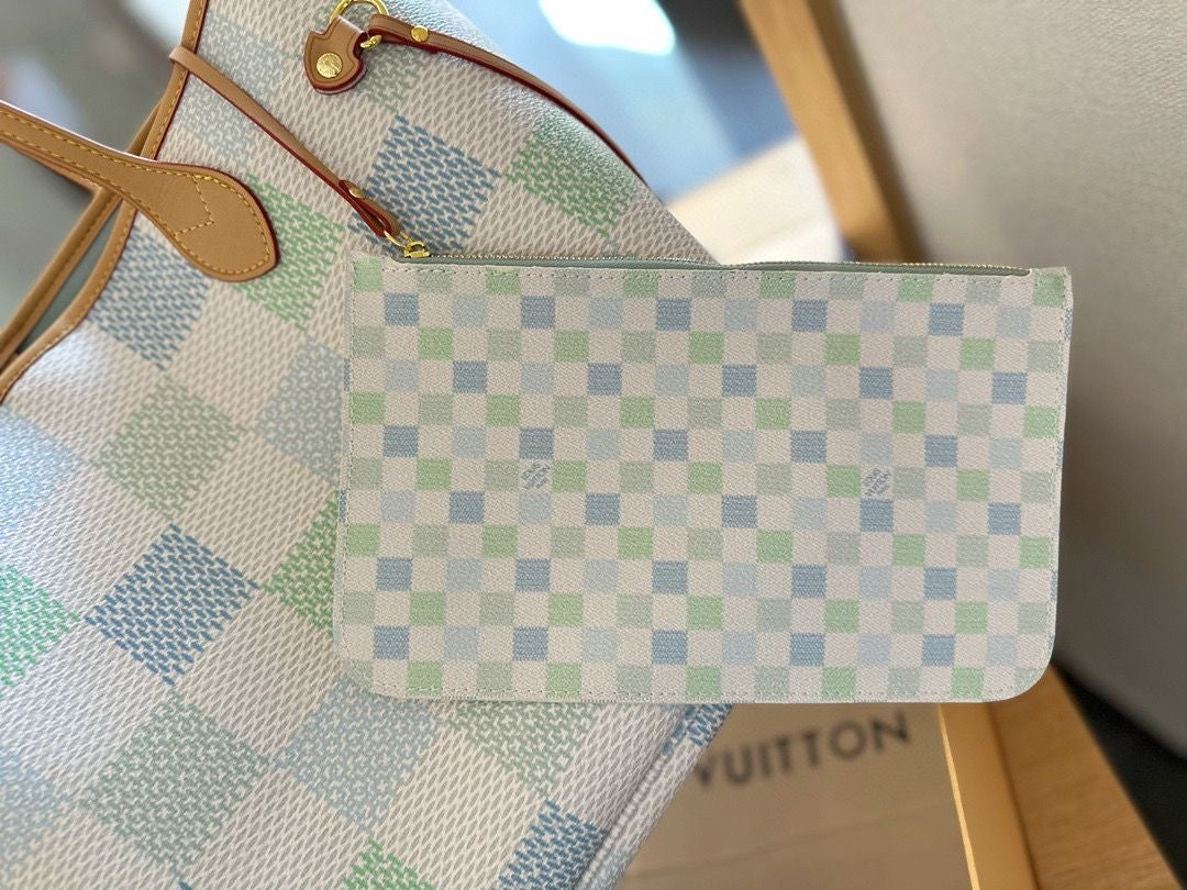 LV NF Tote (Pre-Order)