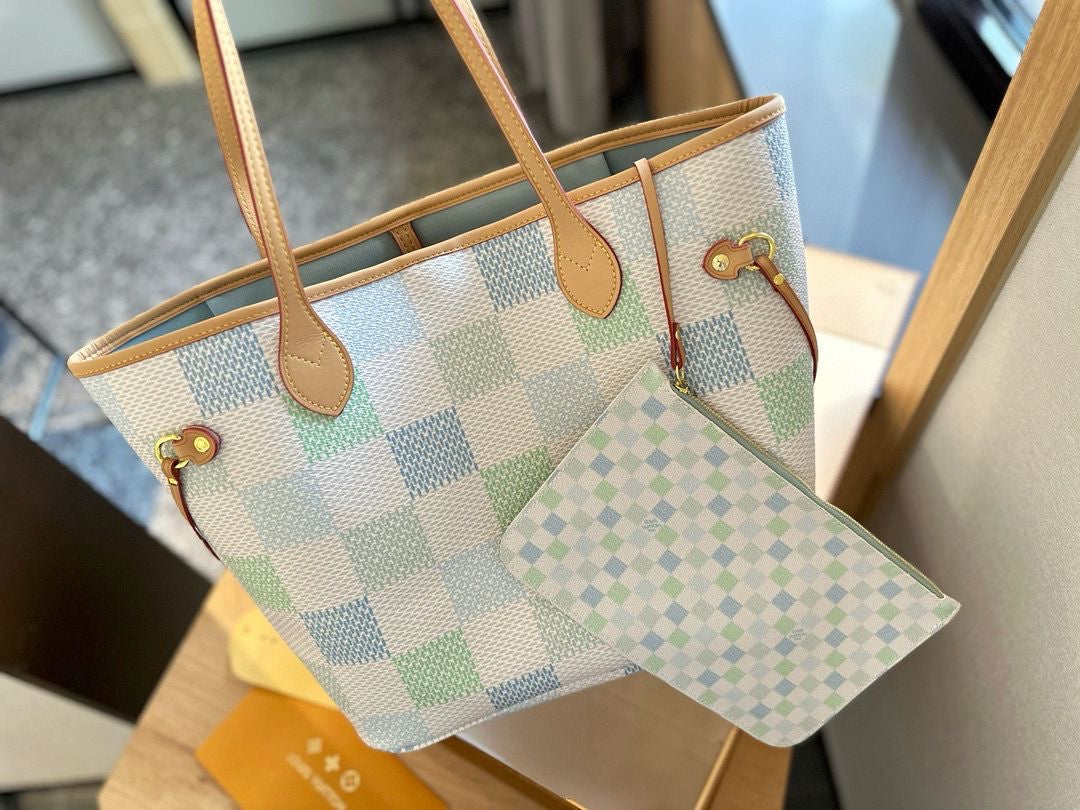 LV NF Tote (Pre-Order)