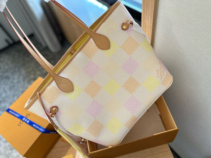 LV NF Tote (Pre-Order)